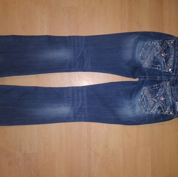 Miss Me Jean - Picture 5 of 8